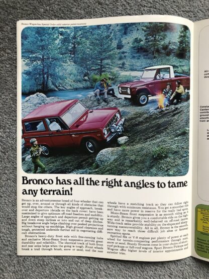 1972 Ford Bronco Brochure - Image 2