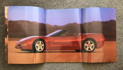 1998 Chevrolet Corvette Luxury Brochure - Image 5