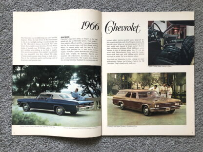 1966 Chevrolet Range Brochure Impala, Caprice, Bel Air, Biscayne, Corvette - Image 2