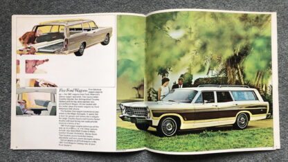 1967 Ford Full Range Brochure Galaxie, XL, LTD, Custom, Wagons - Image 12