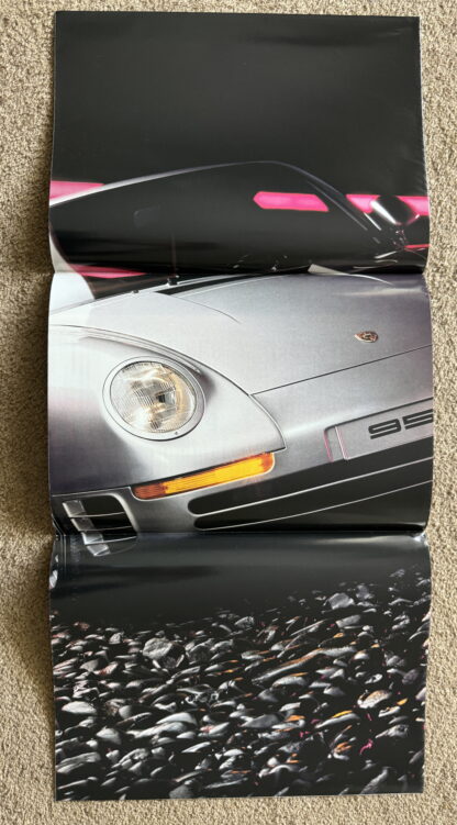 1986 Porsche Range Brochure, 944, 911, 928 - Image 3