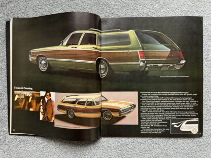 1969 Chrysler New Yorker, 300, Newport, Town and Country  Range Brochure - Image 6
