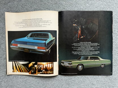 1969 Chrysler New Yorker, 300, Newport, Town and Country  Range Brochure - Image 12