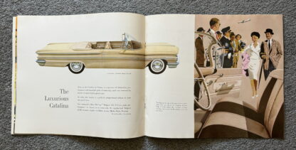 1960 Pontiac Premium Range Brochure Bonneville, Star Chief, Catalina, Ventura - Image 8