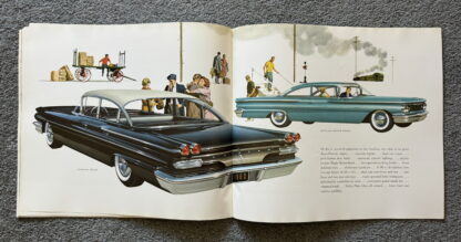 1960 Pontiac Premium Range Brochure Bonneville, Star Chief, Catalina, Ventura - Image 10