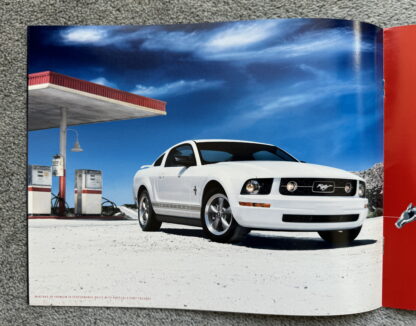 2006 Ford Mustang Brochure - Image 4