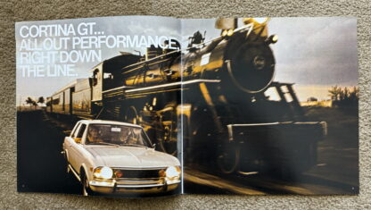 1967 Ford Cortina Brochure - Image 3