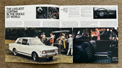 1967 Ford Cortina Brochure - Image 4