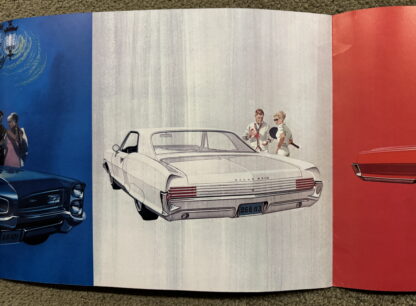 1966 Pontiac Grand Prix Brochure - Image 4