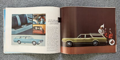 1967 Oldsmobile Range Brochure Tornado, Delta, 98, 88, F-85, Cutlass - Image 17