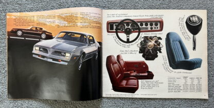 1977 Pontiac Range Brochure Firebird, Trans Am, Bonneville, LeMans, Catalina - Image 5