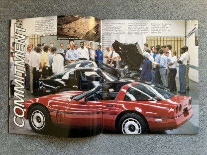 1983 Chevrolet Corvette Brochure - Image 5