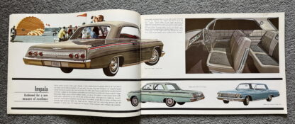 1962 Chevrolet Range Brochure Impala Bel Air Biscayne Corvette Corvair - Image 3