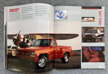 1993 Chevrolet Trucks Pickup Brochure C/K, S10, Silverado, Cheyenne - Image 8