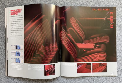 1993 Chevrolet Trucks Pickup Brochure C/K, S10, Silverado, Cheyenne - Image 10