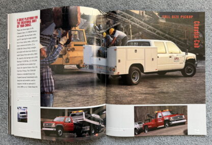 1993 Chevrolet Trucks Pickup Brochure C/K, S10, Silverado, Cheyenne - Image 12