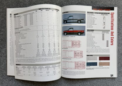 1993 Chevrolet Trucks Pickup Brochure C/K, S10, Silverado, Cheyenne - Image 15