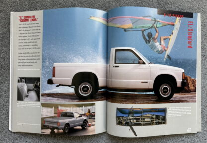 1993 Chevrolet Trucks Pickup Brochure C/K, S10, Silverado, Cheyenne - Image 19