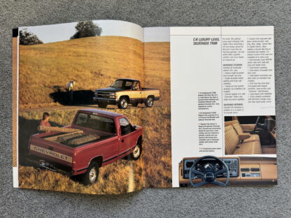1990 Chevrolet Trucks Pickup Brochure C/K Silverado, Cheyenne, Scottsdale - Image 5