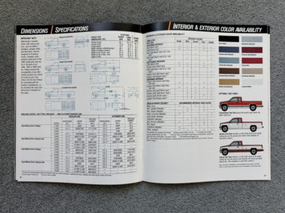 1990 Chevrolet Trucks Pickup Brochure C/K Silverado, Cheyenne, Scottsdale - Image 12