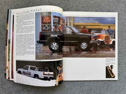 1989 Chevrolet Trucks Pickup Brochure C/K, S10, Astro, Blazer, Sportvan - Image 7