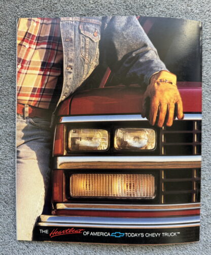 1989 Chevrolet Trucks Pickup Brochure C/K, S10, Astro, Blazer, Sportvan - Image 20