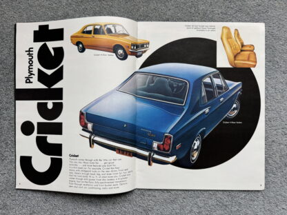 1972 Plymouth Chrysler Range Brochure Valiant, Fury, Barracuda, Satellite - Image 3