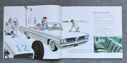 1961 Pontiac Premium Range Brochure Bonneville, Star Chief, Catalina, Ventura - Image 3