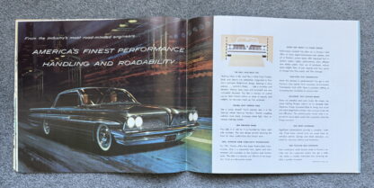 1961 Pontiac Premium Range Brochure Bonneville, Star Chief, Catalina, Ventura - Image 13