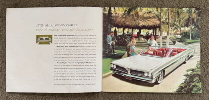 1961 Pontiac Range Brochure Bonneville, Star Chief, Catalina, Ventura - Image 2