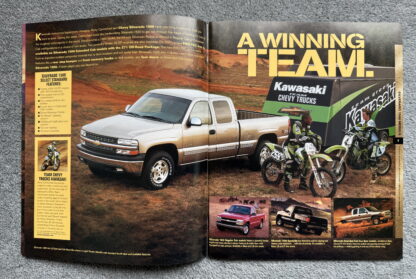 2001 Chevrolet Silverado 1500, 2500, 3500 Pickup Truck Brochure - Image 3