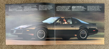 1982 Pontiac Firebird, Trans Am, S/E Brochure - Image 2