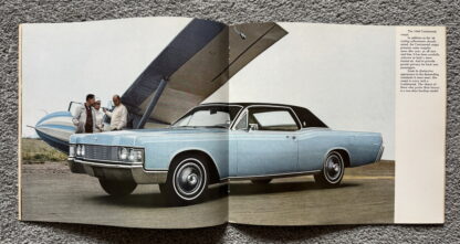 1968 Lincoln Continental Brochure - Image 5