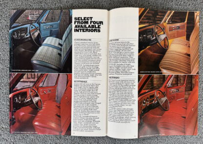 1977 Chevrolet Pickup Brochure C10, C20, C30, K10/20/30, Fleetside, Stepside - Image 9