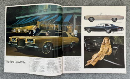 1971 Pontiac Range Brochure Firebird Trans Am, GTO, Bonneville, Catalina, T-37 - Image 2